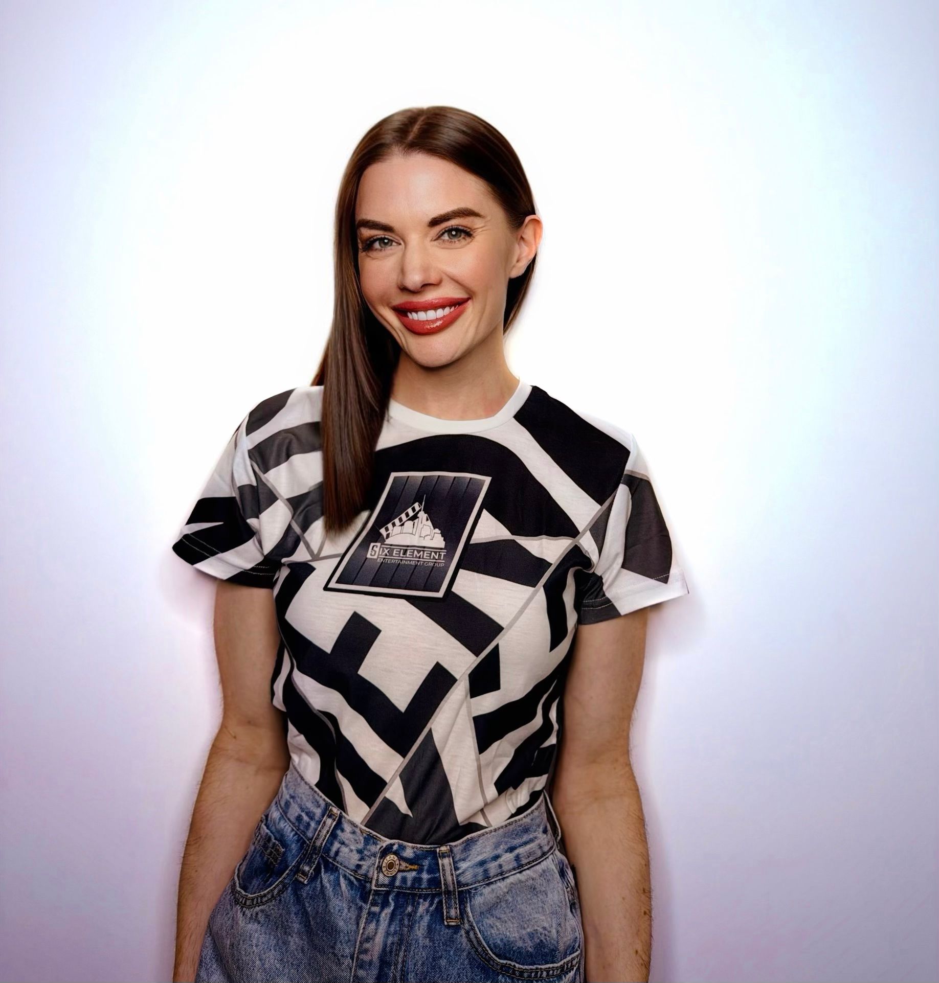 Nicole Svajlenko 6ixElement
